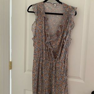 BCBG flowery romper